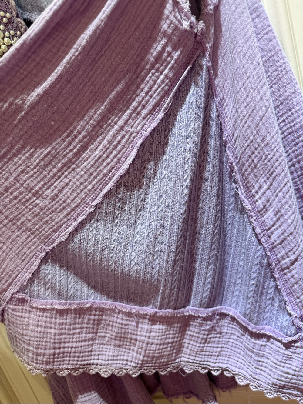 POL Lavender Sleeveless Tunic with Pearl & Lace Embellishments-NWT-Size S - Picture 6 of 11